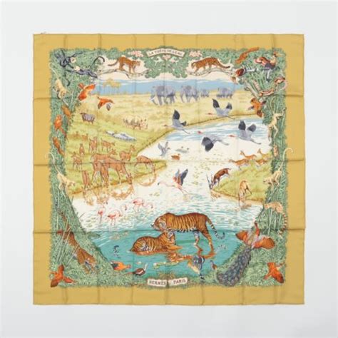 Hermès Carré 90 LA TREVE DE L EAU Water truce Scarf Silk